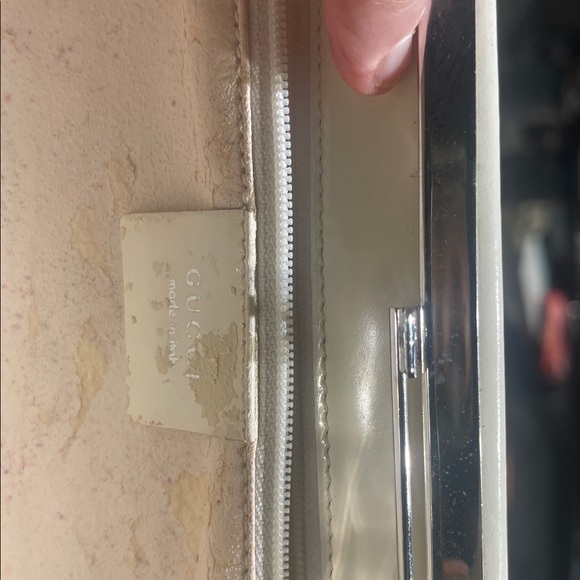 Gucci Shoulder Handbag Purse Enamel Cream White - Picture 8 of 10